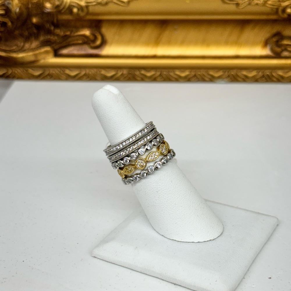 Lía 5-Tier Stacked Sterling Silver Ring - Picture 5 of 6